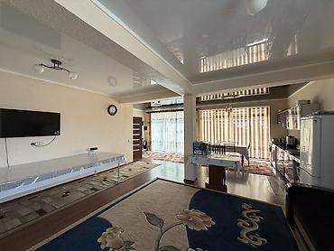 Посуточная аренда домов: 100 м², 4 комнаты, Евроремонт — 2