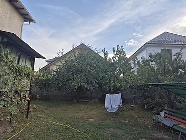 Продажа коттеджей и домов: 4 комнаты, 240 м², 5 соток, Бишкек, Алтын-ордо ж/м Собственник — 24