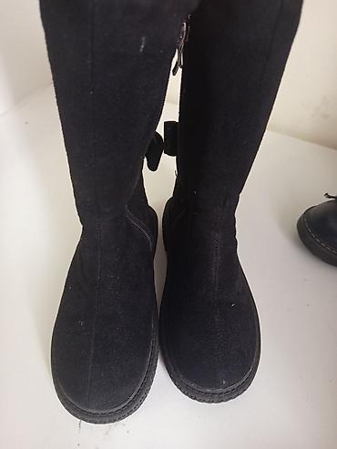 Детская обувь: Продам зимние сапоги на девочку размер 32. натуралки. две пары за — 2