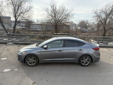 Hyundai: Hyundai Elantra: 2018 г., 2 л, Автомат, Бензин, Седан