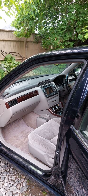 Toyota: Toyota Crown: 2002 г., 3 л, Автомат, Бензин, Седан — 3