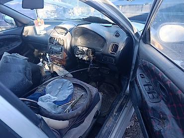 Другие детали кузова: Mitsubishi Carisma, хеджбек, серебристый цвет, все запчасти есть а — 6