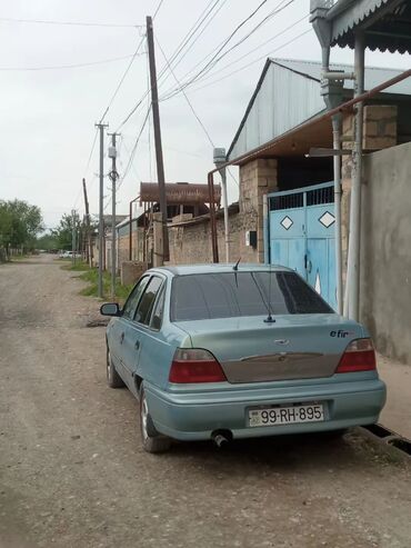 фольксваген поло 1: Daewoo Nexia: 1.6 l | 2006 il Sedan
