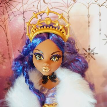 Игрушки: Продаю коллекционную куклу Monster High Howliday Clawdeen Wolf