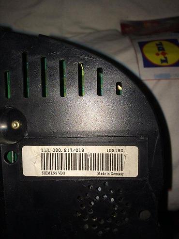 Car Interior Parts: KILOMETAR SAT ZA VW TOURAN AUTOMATIK TDI 179000KM | Zvati od 8-22h i — 5