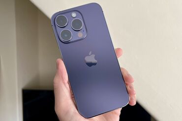 Apple iPhone: IPhone 14 Pro, Б/у, 128 ГБ, Deep Purple, Зарядное устройство, Защитное стекло, Чехол, 88 %