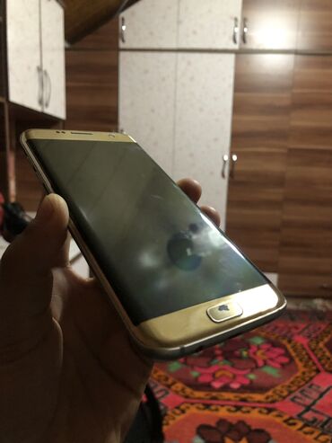 гелекси s8: Samsung Galaxy S8 | 16 ГБ | цвет - Золотой | Чехол | 2G