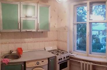 Квартиры: 2 комнаты, 43 м², ул. Московская / Турусбекова Сталинка, 3 этаж, Старый ремонт — 1