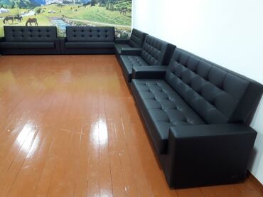 Прямые диваны: Прямой диван, Новый, Трехместный — 5