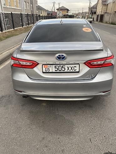 highlander 2017: Toyota Camry: 2020 г., 2.5 л, Вариатор, Гибрид, Седан — 5