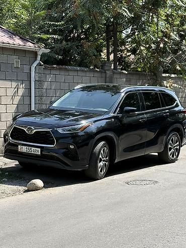 highlander 2017: Toyota Highlander: 2022 г., 3.5 л, Автомат, Бензин, Кроссовер — 1