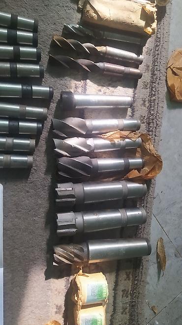 Другие автозапчасти: Фрезы дисковые отрезные. фрезы цилиндрические.Цена за весь — 14