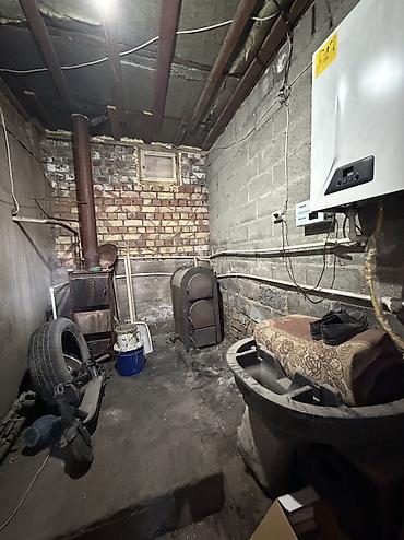 Продажа коттеджей и домов: 6 комнат и более, 400 м², 5 соток, Бишкек, Ала-Арча ж/м at lalafo.kg — 29 Продажа коттеджей и домов: 6 комнат и более, 400 м², 5 соток, Бишкек, Ала-Арча ж/м — 29