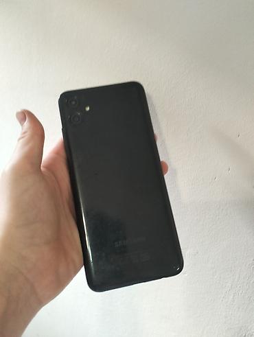 en ucuz playstation: Samsung Galaxy A04e, 64 GB, rəng - Qara, Sensor — 4