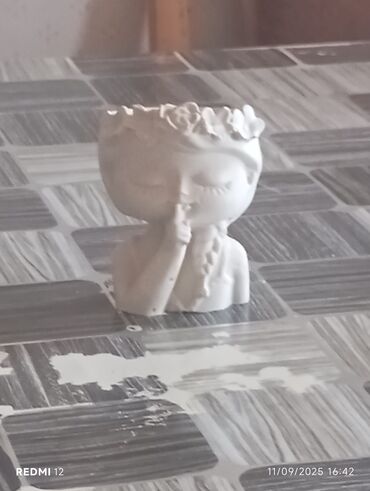 Fiqurlar: Fiqur, Gips, rəng - Ağ — 2