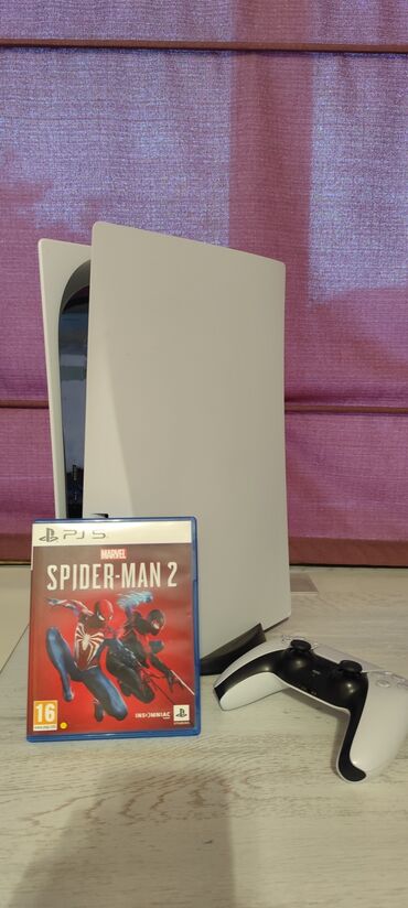 PS5 (Sony PlayStation 5): Konsol ideal veziyyetdedir, az istifade olunub, deste spider man 2 +