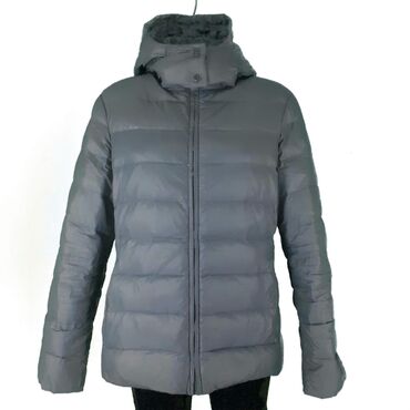 Zimske jakne: Benetton, L, Jednobojni, Sa postavom na lalafo.rs — 3 Zimske jakne: Benetton, L, Jednobojni, Sa postavom — 3