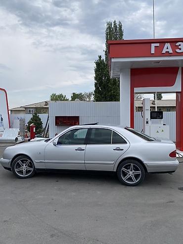 Mercedes-Benz: Mercedes-Benz E-Class: 1995 г., 3.2 л, Автомат, Газ, Седан — 2