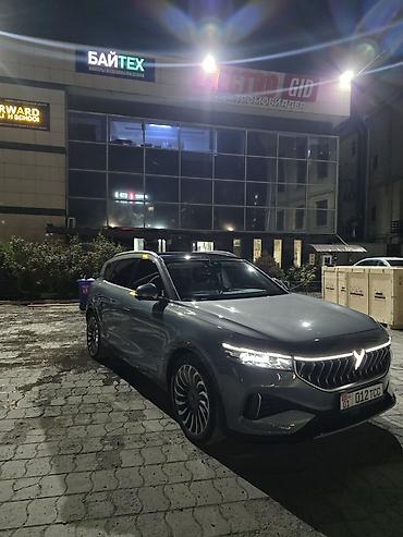 byd e1: Voyah Бесплатно: 2021 г., 1.5 л, Автомат, Гибрид, Лифтбек — 4