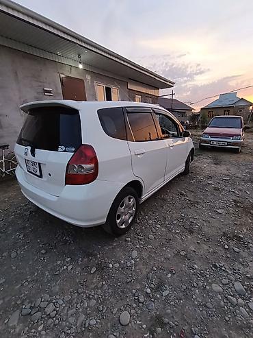 хонда багаж: Honda Fit: 2003 г., 1.3 л, Вариатор, Бензин, Хэтчбэк — 6