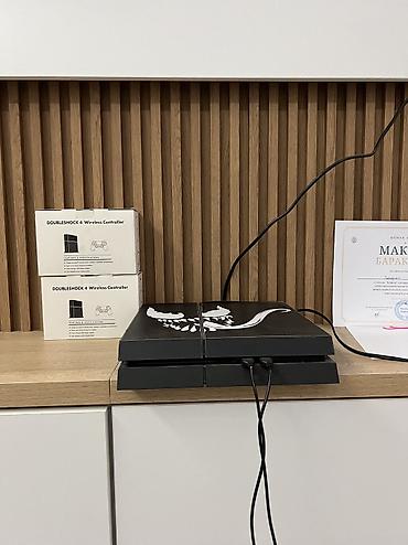 microsoft xbox: PlayStation 4 (PS4) — консоль с кастомным виниловым скином Venom — 1
