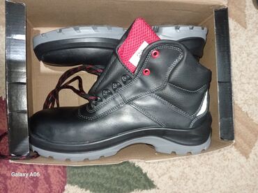 Botinkalar: Salam,avropa məhsuludur,burnu dəmirlidir,hər tərəfli çəkmişəm ki — 3