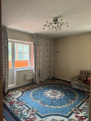 квартира бишкек кызыл аскер: 🏡 СРОЧНО продаётся 1-комнатная квартира в 10 мкр, ул. Саманчина 10 ✨