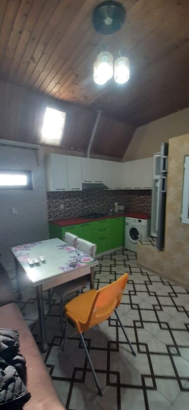 Həyət evləri və villaların satışı: 9-cu mikrorayon 3 otaqlı, 80 kv. m -da lalafo.az — 1 Həyət evləri və villaların satışı: 9-cu mikrorayon 3 otaqlı, 80 kv. m — 1