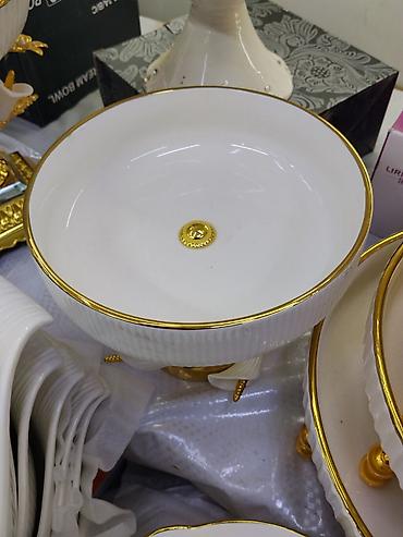 вазы для фруктов: Фруктовница/конфетница на ножке - Материал: керамика/фарфор - Цвет — 2