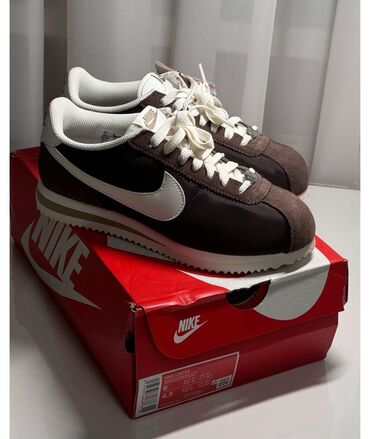 nike cortez бишкек: Кроссовки Nike cortez, в шикарном качестве, размер 36,5-37