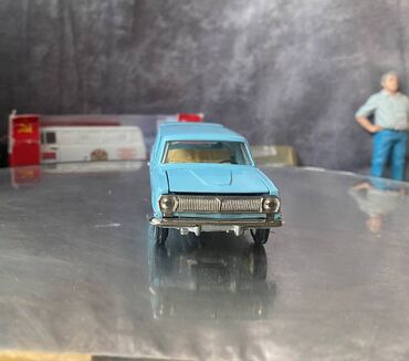 Avtomobil modelləri: QAZ, 1972 il, 1:43, Dəmir, Ödənişli çatdırılma — 4