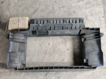 Радиаторы: Основной радиатор Mercedes-Benz T2 (Rex) 609D 4.0, (86-1996г.в) — 15