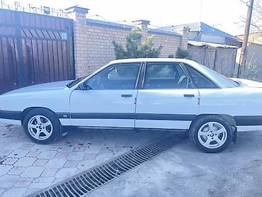 Audi: Audi 100: 1989 г., 1.8 л, Механика, Газ, Седан — 8