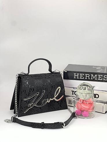 Torbe: Torba sa potpisom “Karl” – elegantna crossbody/ručna torbica — 7