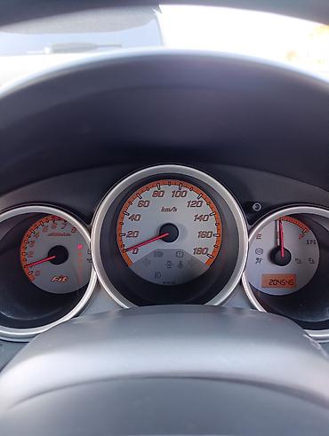 honda git: Honda Fit: 2004 г., 1.3 л, Вариатор, Бензин, Хэтчбэк — 10