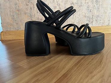 босоножки новые: Charles&Keith, Размер: 39, Б/у — 4