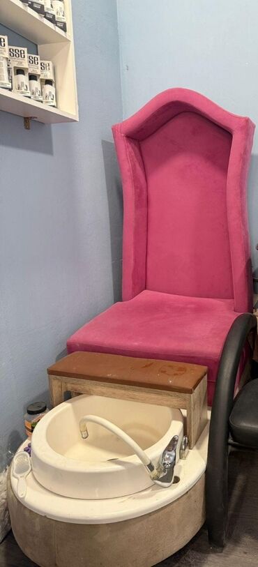 Salon masaları: Pedikür stolu yaxşı vezyetde qiymet 150 AZN ünvan Binəqədi Ayl84