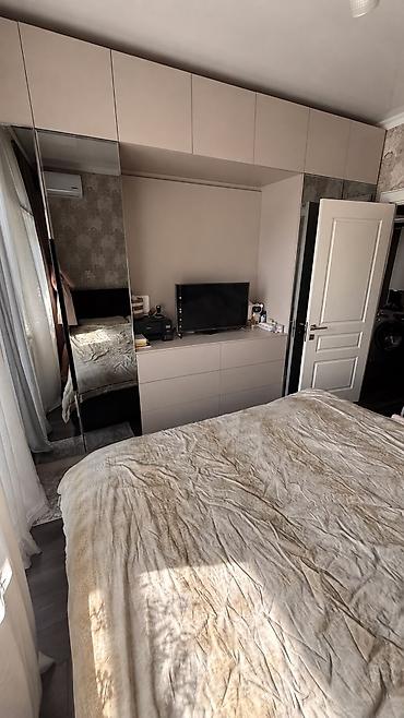 асанбай район: 3 комнаты, 63 м², Асанбай мкр 105 серия, 5 этаж — 3