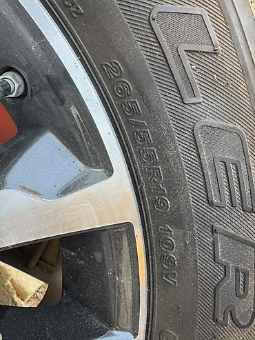 6: Колесо Bridgestone Dueler A/T на литом диске. - Размер шины 265/55 — 4