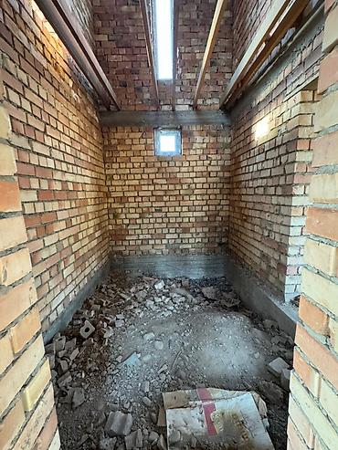 Продажа коттеджей и домов: Жер Үй САТЫЛАТ 📍Аянты: 4 сотых, 21м х 18м 📍Кабат: 2 📍Коммуникация at lalafo.kg — 10 Продажа коттеджей и домов: Жер Үй САТЫЛАТ 📍Аянты: 4 сотых, 21м х 18м 📍Кабат: 2 📍Коммуникация — 10