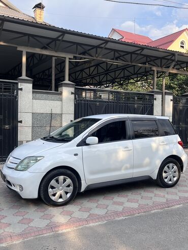тойота автомобиль: Toyota ist: 2003 г., 1.3 л, Автоматические, Бензин