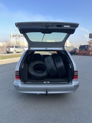 Mercedes-Benz: Mercedes-Benz E-Class: 2003 г., 2.2 л, Типтроник, Дизель, Универсал at lalafo.kg — 10 Mercedes-Benz: Mercedes-Benz E-Class: 2003 г., 2.2 л, Типтроник, Дизель, Универсал — 10