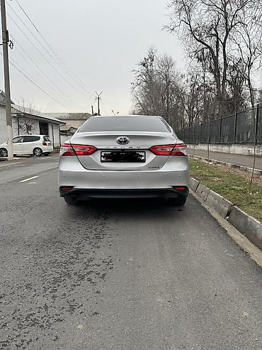 Toyota: Toyota Camry: 2018 г., 2.5 л, Вариатор, Гибрид, Седан — 3