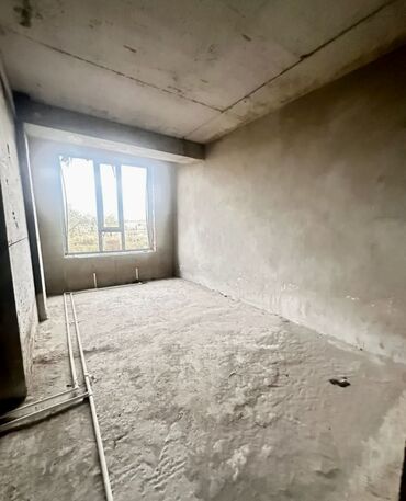 квартиры на час кок жар: 1 бөлмө, 47 кв. м, Элитка, 2 кабат, ПСО (өзү оңдоп түзөтүп бүтүү үчүн)