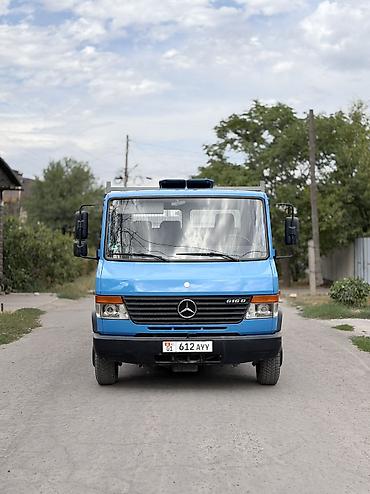 Mercedes-Benz Vario: 2010 г., 4.3 л, Механика, Бензин at lalafo.kg Mercedes-Benz Vario: 2010 г., 4.3 л, Механика, Бензин
