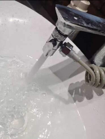 Массажеры и массажные аксессуары: Смеситель для коротким кранам,отлично подойдет для мытья головы 👍🙌🏻 И at lalafo.kg — 10 Массажеры и массажные аксессуары: Смеситель для коротким кранам,отлично подойдет для мытья головы 👍🙌🏻 И — 10