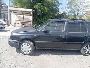 полировщик авто: Volkswagen Golf: 1994 г., Универсал — 4