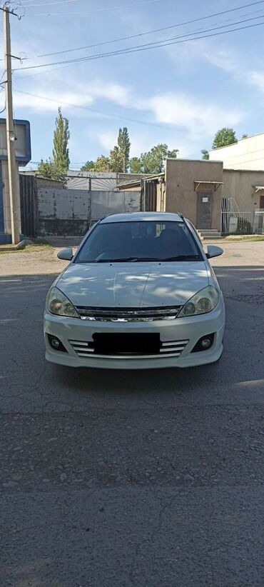 купить машину за 300 000: Nissan Wingroad: 2004 г., 1.8 л, Автомат, Бензин