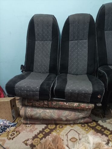 сиденье на фуру: Третий ряд сидений, Ткань, текстиль, Mercedes-Benz 2003 г., Б/у, Аналог