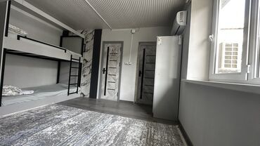 Посуточная аренда домов: 200 м², 6 комнат — 4